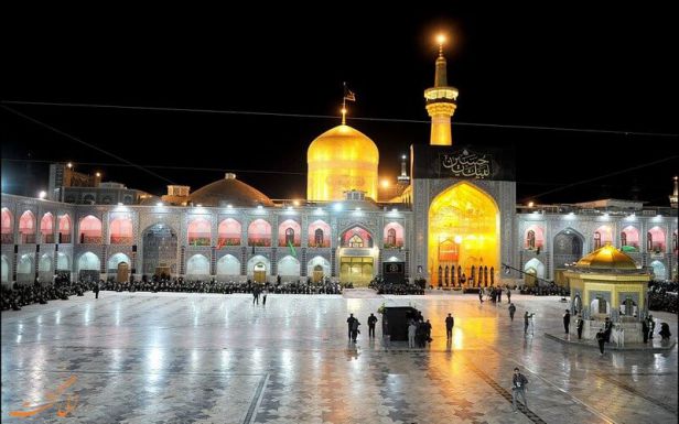 حرم امام رضا در شب
